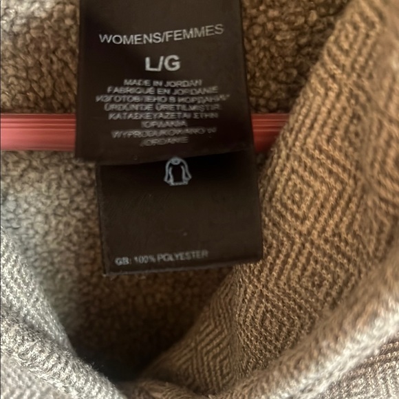 The North Face Gray Relaxed Sweatshirt - Picture 4 of 5